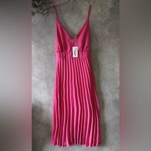 Jessica Simpson Pink Pleated Midi Dress
